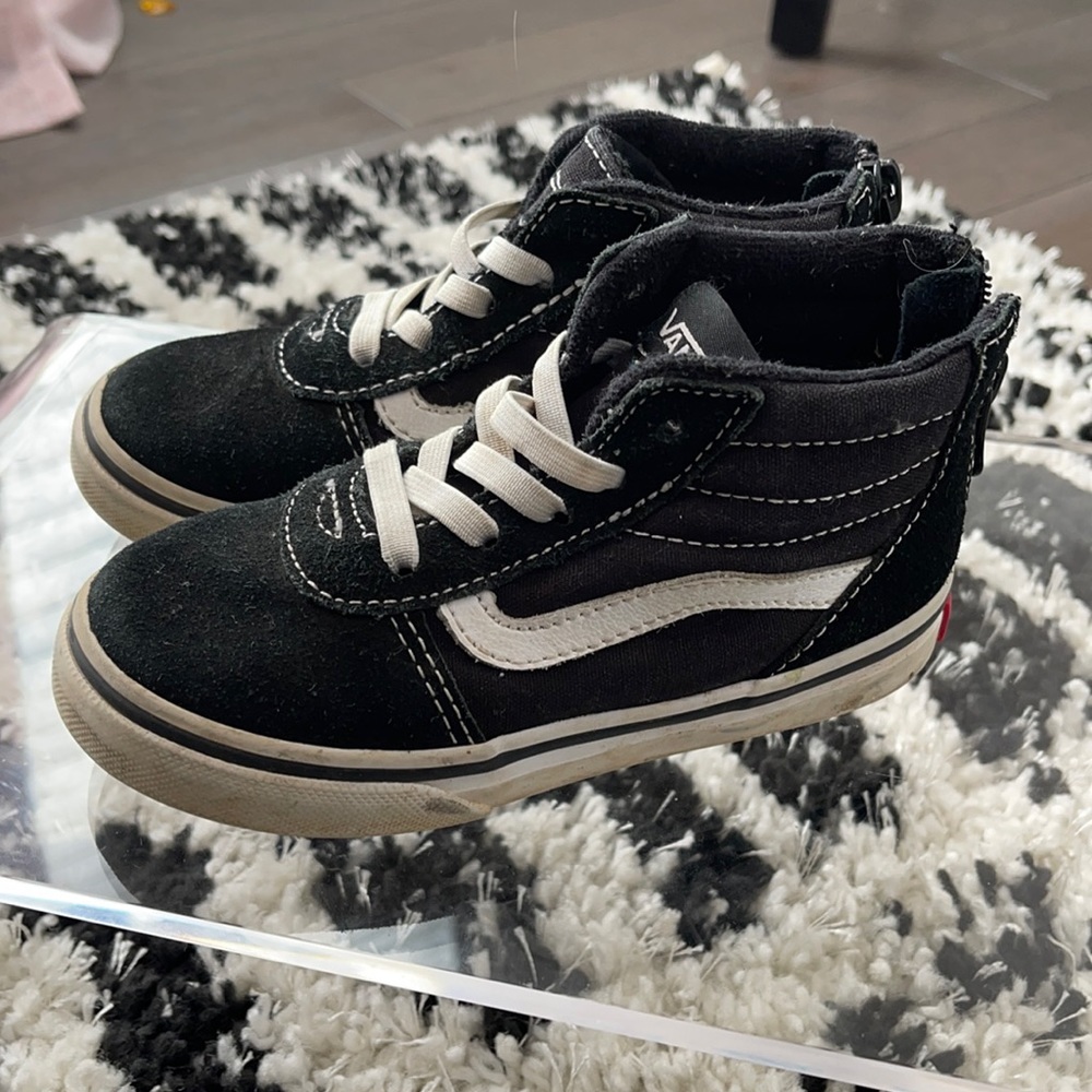 Panda Vans !